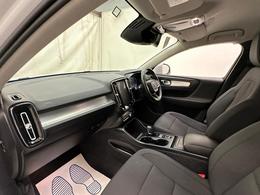 Volvo XC40 YM70FWV