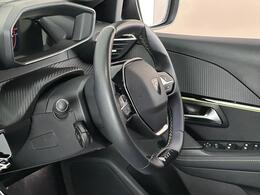 Peugeot 208 MJ24ZXE