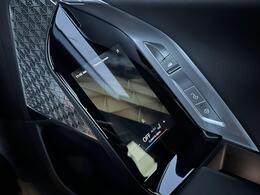 BMW i7 YF73FKE