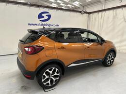 Renault Captur AU19SRZ