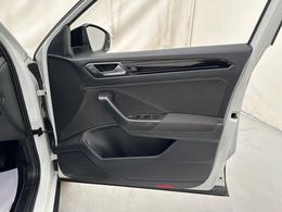 Volkswagen T-Roc VE21ZBG