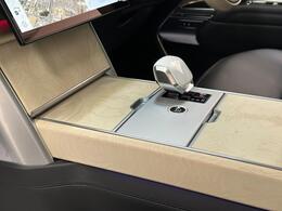 Land Rover Range Rover VE73HHA