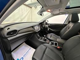 Vauxhall Grandland X FE19SZZ
