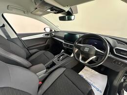 SEAT Leon YO24KGG