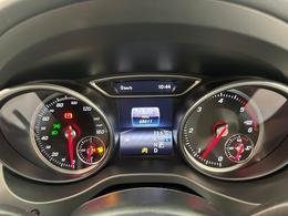 Mercedes-Benz GLA KY67ALO