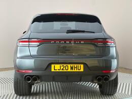 Porsche Macan LJ20WHU