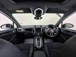 Porsche Macan RK67LWA
