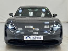 Porsche Taycan YM21OFZ