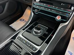 Jaguar XF OV18XCZ