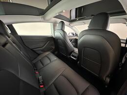 Tesla Model 3 BD72XBZ