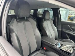 Peugeot 3008 VU71JZA