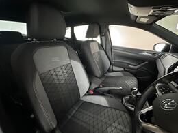 Volkswagen Taigo VN23YAF