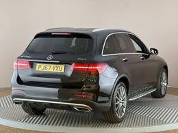 Mercedes-Benz GLC PJ67VXU