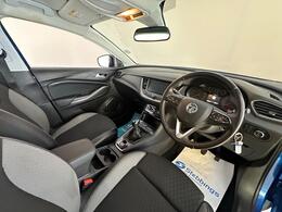Vauxhall Grandland X DF21CBO