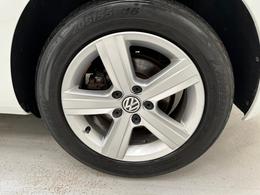 Volkswagen Golf DH66WPE