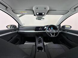 Volkswagen Golf VE22LUD