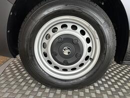 Vauxhall Vivaro DS74OKU