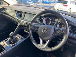 Vauxhall Insignia FE71UKR