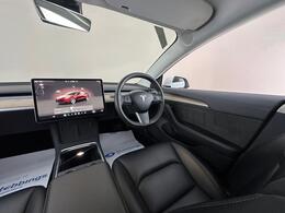 Tesla Model 3 AF72UVS