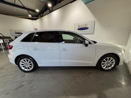 A24e5c65efd54727a25b7ef6b3649815