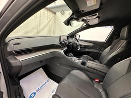 Peugeot 5008 SB71YGH