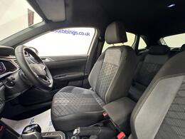 Volkswagen Taigo DF72EWM