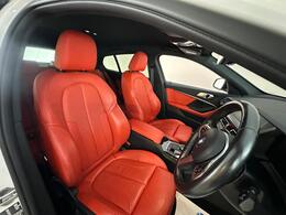 BMW 1 Series YP72HGD