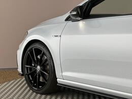 Volkswagen Golf FL69TNN