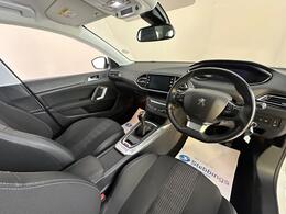 Peugeot 308 SW YB21VWC