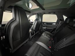 Porsche Cayenne SW69BKY