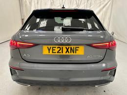 Audi A3 YE21XNF