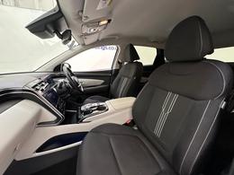 Hyundai TUCSON ET21OOW