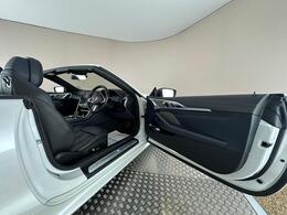 BMW 8 Series YJ19VVH