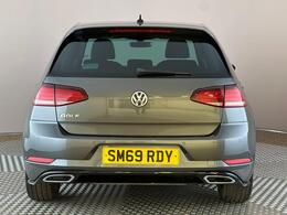Volkswagen Golf SM69RDY