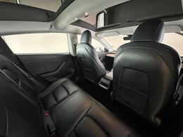 Tesla Model 3 LB70DKD