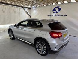 Mercedes-Benz GLA VO69VZZ