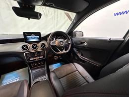 Mercedes-Benz GLA LR69ZXJ
