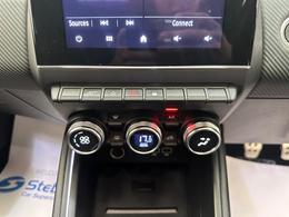 Renault Clio YE71SWN