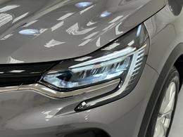 Renault Captur NL22YHZ