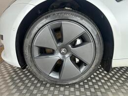 Tesla Model 3 AF72UYZ