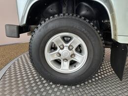 Land Rover Defender 90 GF65NXH