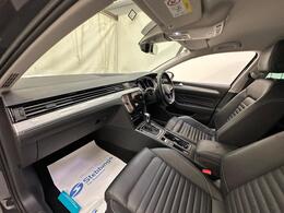 Volkswagen Passat YE70UZH
