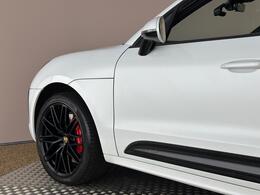 Porsche Macan AP24DWK