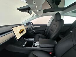 Tesla Model 3 BD72XBZ