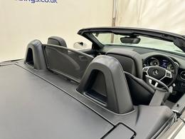 Mercedes-Benz SLK HJ63UBD