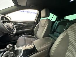Vauxhall Insignia AJ17VWA