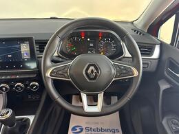 Renault Captur YC70WFO