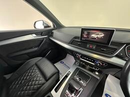 Audi SQ5 LL18UXN