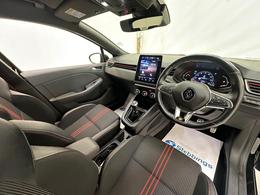 Renault Clio YE71SWN