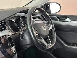 Volkswagen Passat YC71RXO